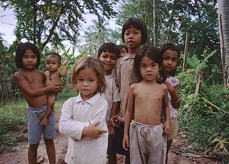 Cambodge_Tonlé-Bati_la campagne_2001
