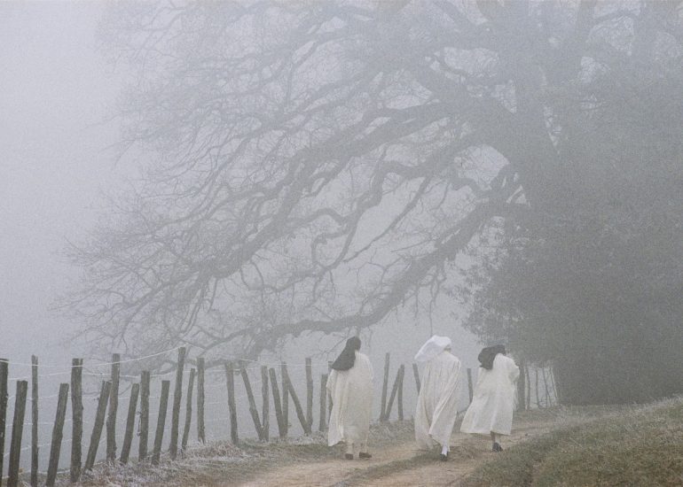 France_Isere_Ordre Cisterciens_Abbaye Notre Dame de Chambarand_1999