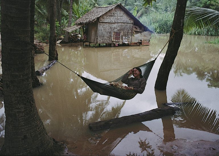 Cambodge_Siem Reap_pres d'Angkor Vat_2001