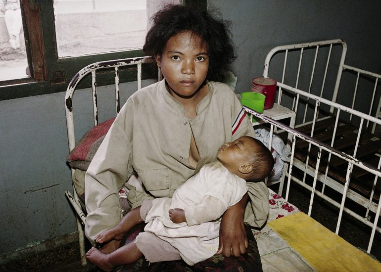 Madagascar_Antsirabe_Enfants des rues_Dispensaire_1997