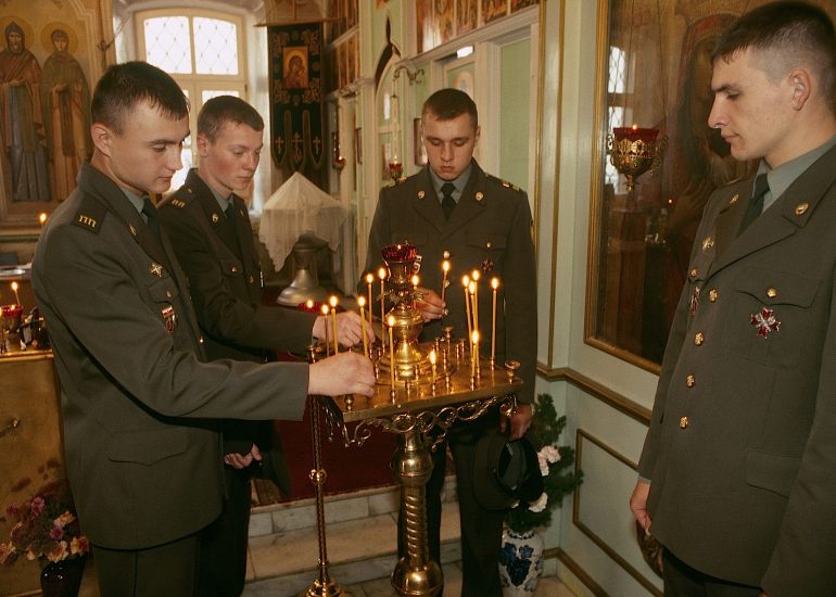 Olivier_Martel_Moscou_Regiment du Kremlin_orthodoxie_armee_Eglise Saint Nicolas_quartier Podkopaevo