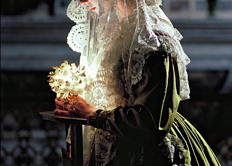 Olivier Martel - Provence: Le pays d'Arles - Arlésienne