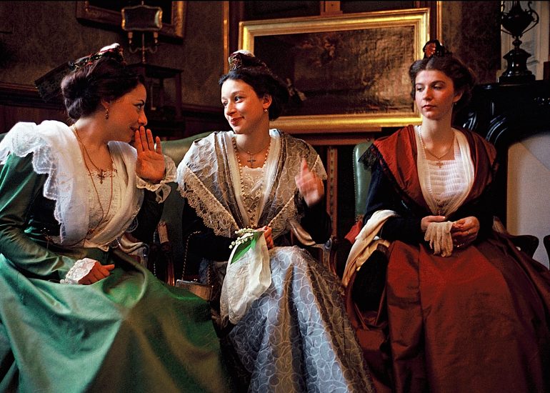 Olivier Martel - Provence: Le pays d'Arles - Arlésienne