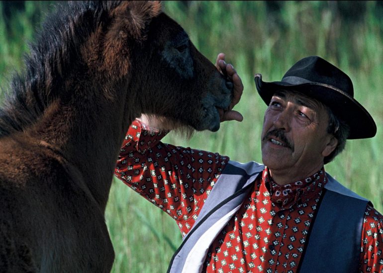 Olivier Martel - Henri Laurent, bull herder, 
