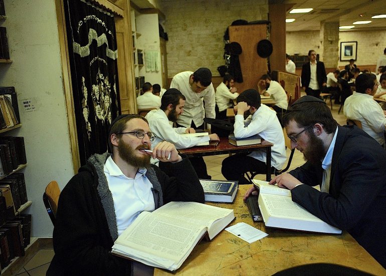 Brunoy_la Yechiva_la maison d'étude_Enseignement de la torah