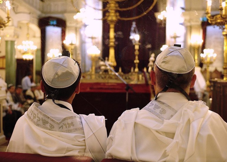 Téphilines_Samuel et son père Raphaël Bettach_Synagogue rue Buffault