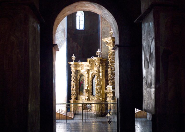 Kiev-La cathedrale Sainte Sophie-Autel principal